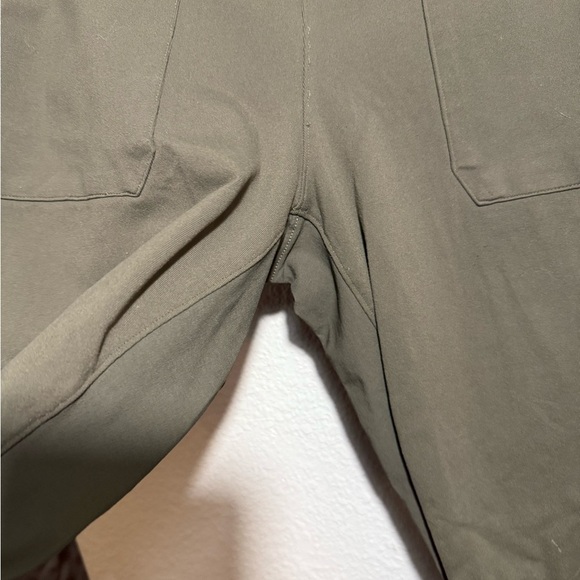 The North Face 🥰✨Women's Cropped Pants - Dark Green - Picture 4 of 6